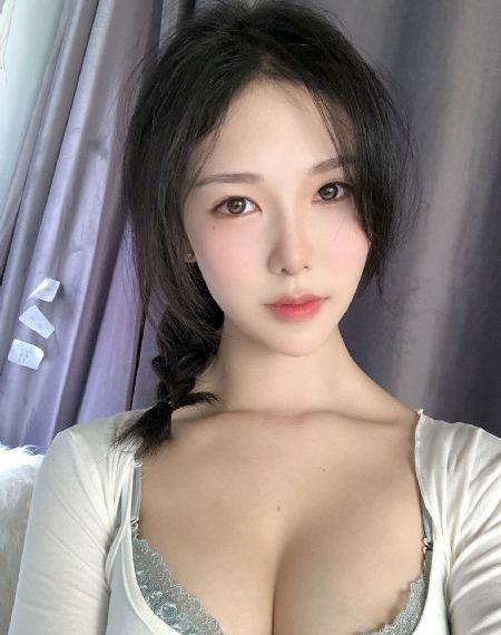 亚洲精品无码高潮喷水在线播放_HD高清电影在线