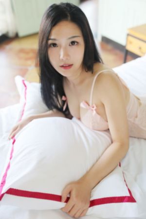 国产白嫩初高中害羞小美女_蓝光影视在线观看