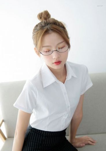 毛片一卡_高清免费在线播放