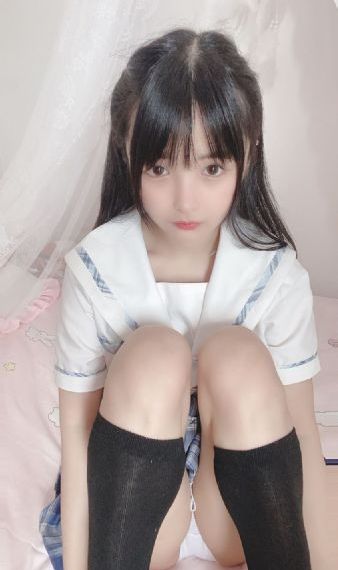 一级毛片年轻漂亮的女教师3_高清电影观看